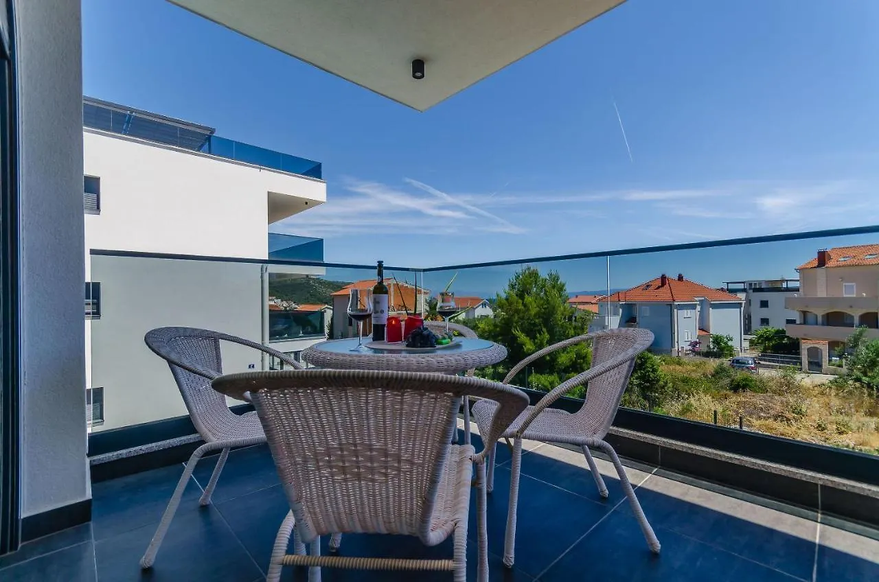 Apartment Linda Trogir